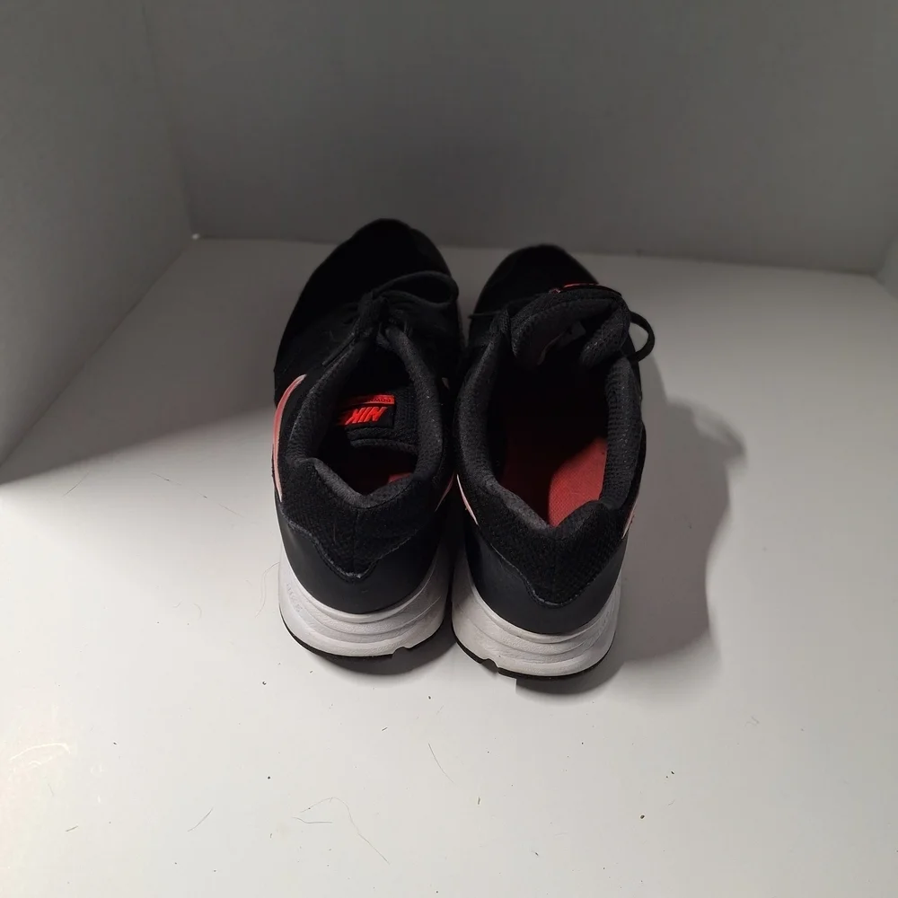Nike Black and White Sneakers